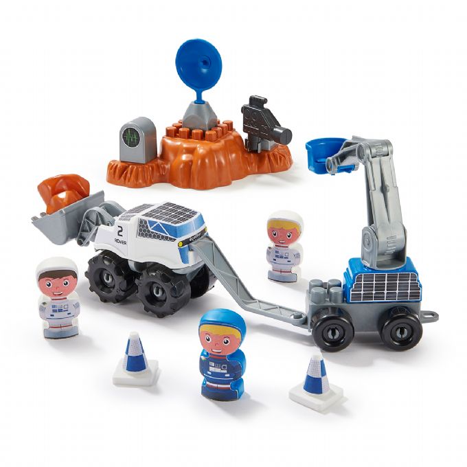 Rymdstation med figurer version 10