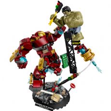 Episkt slag: Hulkbuster mot Hulk